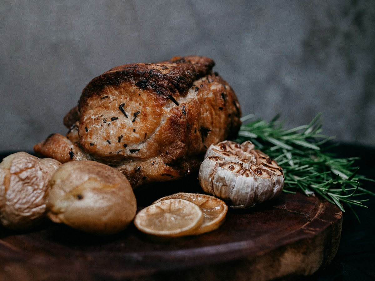 Instant Pot Leg of Lamb: A Stunning Keto Easter Dinner in Under an Hour&nbsp;🐑